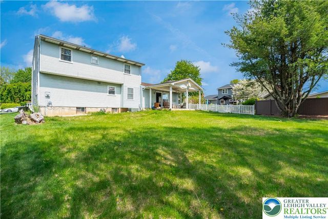 1804 Elmhurst Drive, Whitehall Twp, PA 18052