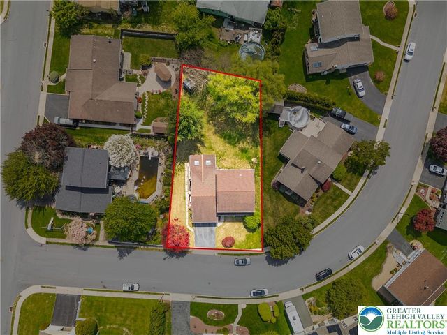 1804 Elmhurst Drive, Whitehall Twp, PA 18052
