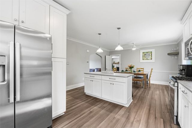 212 Morewood Rd, Shaler, PA 15116