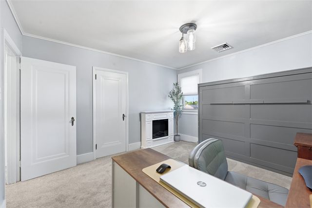 212 Morewood Rd, Shaler, PA 15116