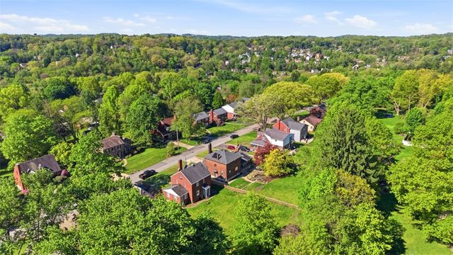 212 Morewood Rd, Shaler, PA 15116