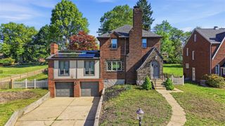 212 Morewood Rd, Shaler, PA 15116