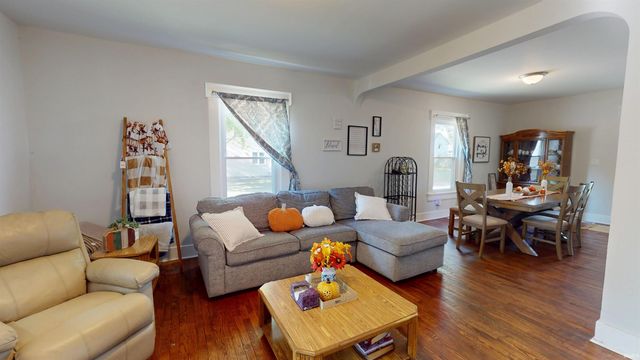 218 Greenberry St Street, Sweetser, IN 46952