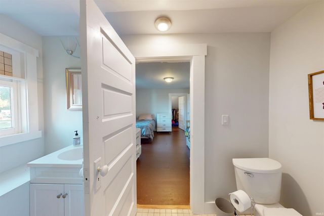 218 Greenberry St Street, Sweetser, IN 46952