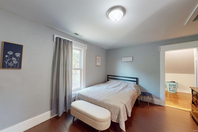 218 Greenberry St Street, Sweetser, IN 46952