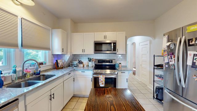 218 Greenberry St Street, Sweetser, IN 46952