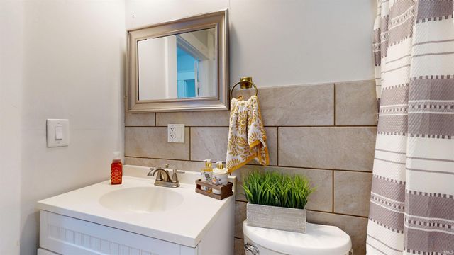 218 Greenberry St Street, Sweetser, IN 46952