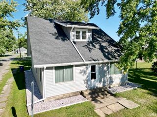 218 Greenberry St Street, Sweetser, IN 46952