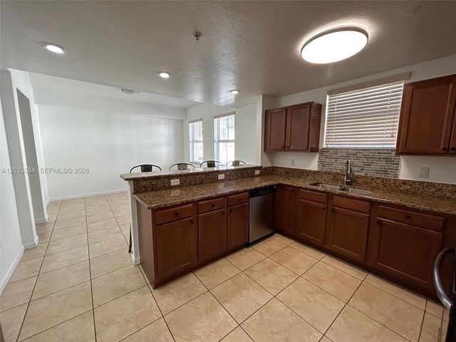 11503 NW 89th Street 206, Doral, FL 33178