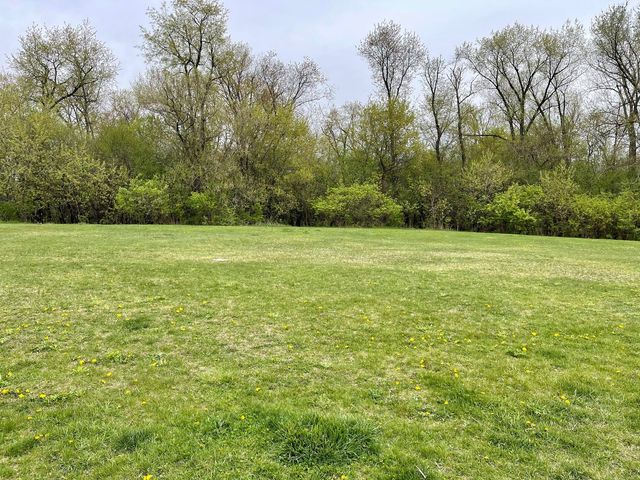 3415 Thunderbird Lane, Prairie Grove, IL 60012