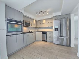 16546 NE 26th Ave 5H, North Miami Beach, FL 33160