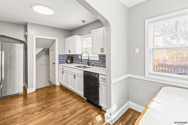 3321 N 48th Avenue, Omaha, NE 68104