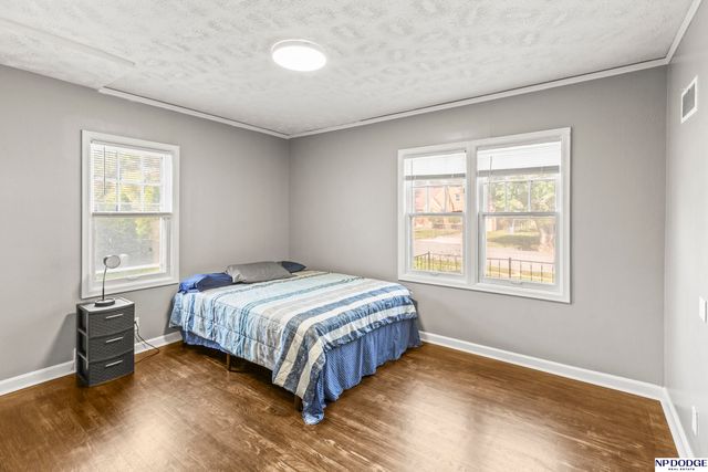 3321 N 48th Avenue, Omaha, NE 68104