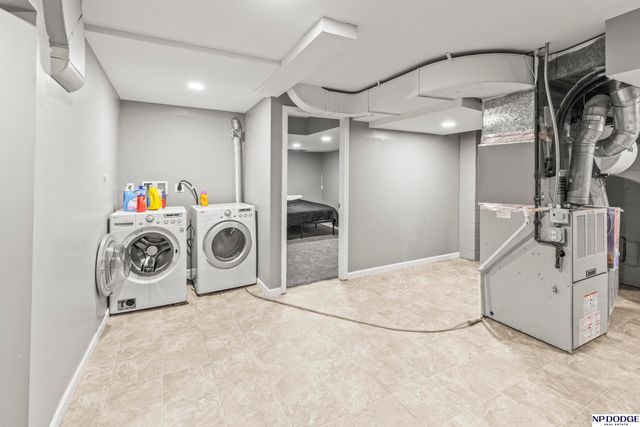 3321 N 48th Avenue, Omaha, NE 68104