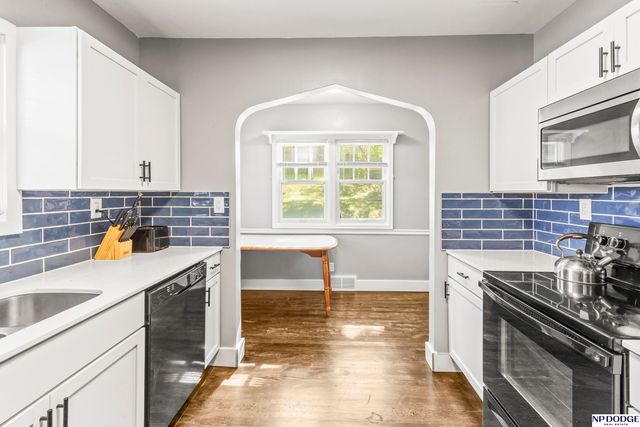 3321 N 48th Avenue, Omaha, NE 68104