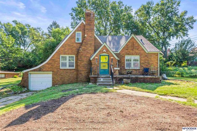 3321 N 48th Avenue, Omaha, NE 68104