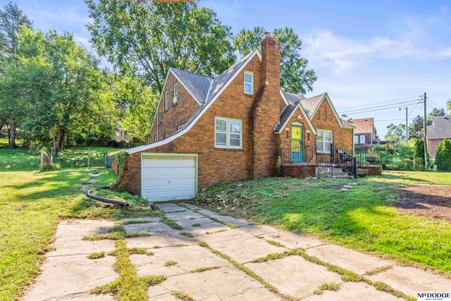 3321 N 48th Avenue, Omaha, NE 68104