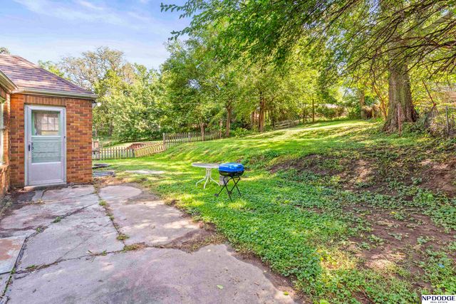 3321 N 48th Avenue, Omaha, NE 68104