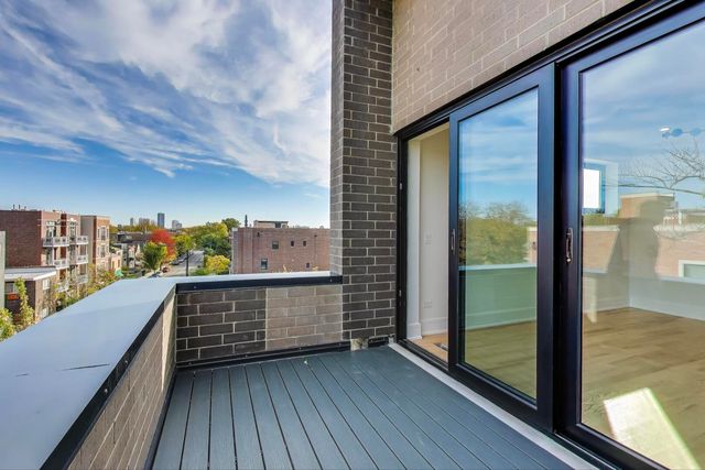 2307 W Foster Avenue 1, Chicago, IL 60625