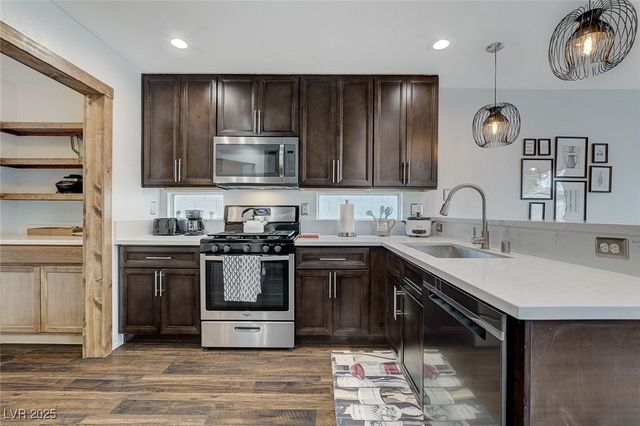 8208 Ogee Drive, Las Vegas, NV 89145