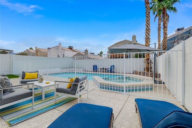 8208 Ogee Drive, Las Vegas, NV 89145