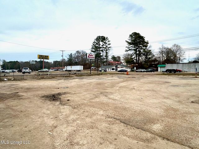 101 Ms-35, Carthage, MS 39051