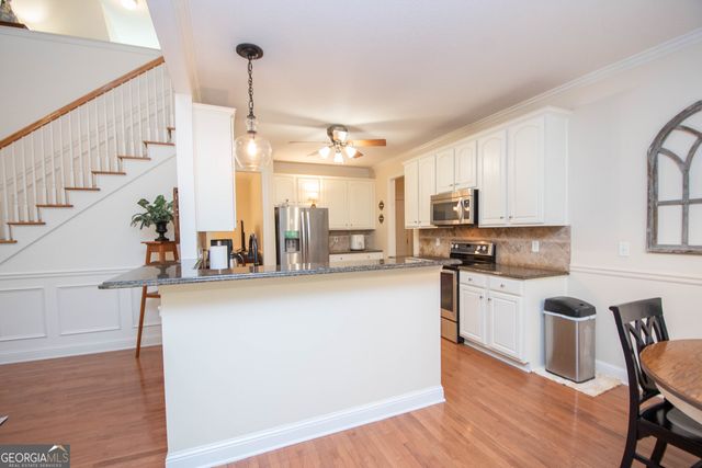 80 Walton Place Drive, Newnan, GA 30263