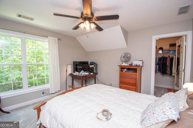 80 Walton Place Drive, Newnan, GA 30263