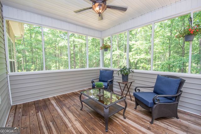 80 Walton Place Drive, Newnan, GA 30263