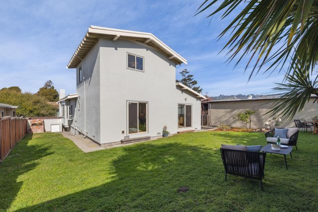 5622 Huntington Ave, Richmond, CA 94804