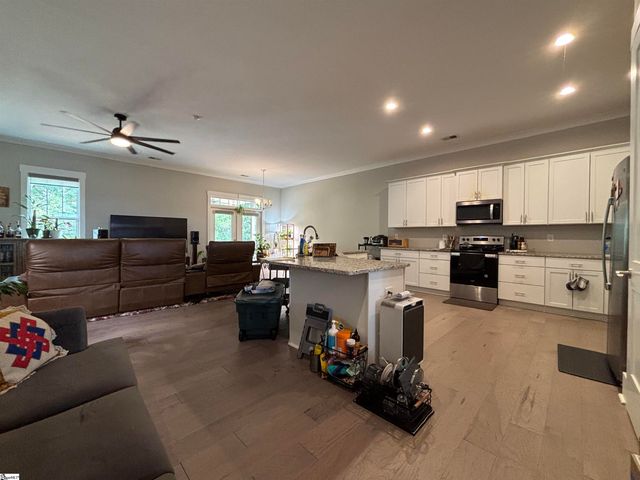 610 Winding Slope Drive, Piedmont, SC 29673