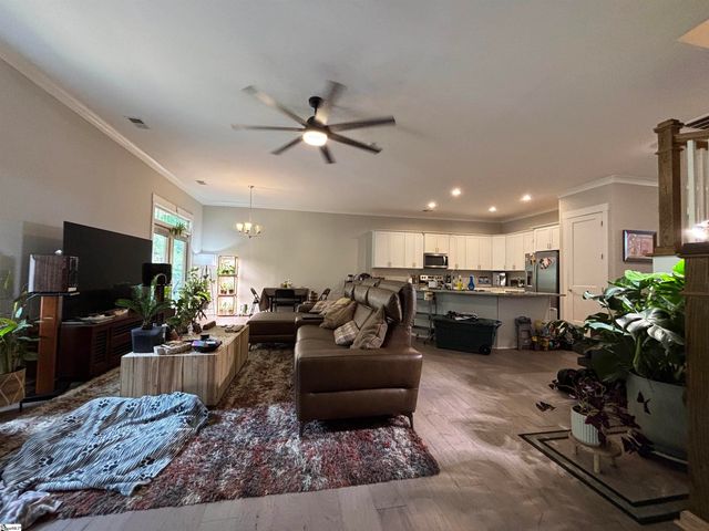 610 Winding Slope Drive, Piedmont, SC 29673