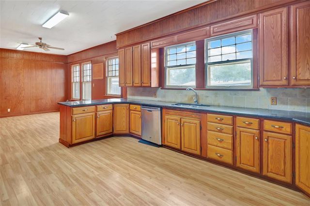 2005 Cypress St Street, Lake Charles, LA 70601