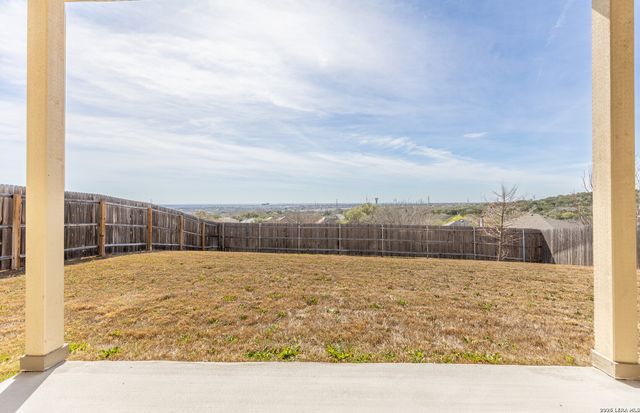 7026 Vista, San Antonio, TX 78233