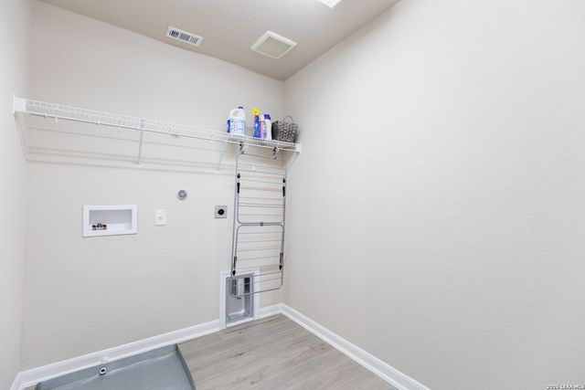 7026 Vista, San Antonio, TX 78233