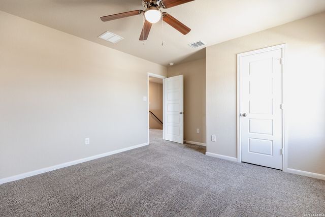 7026 Vista, San Antonio, TX 78233