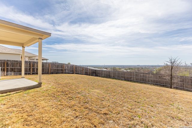 7026 Vista, San Antonio, TX 78233