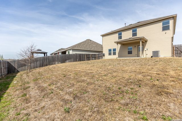 7026 Vista, San Antonio, TX 78233