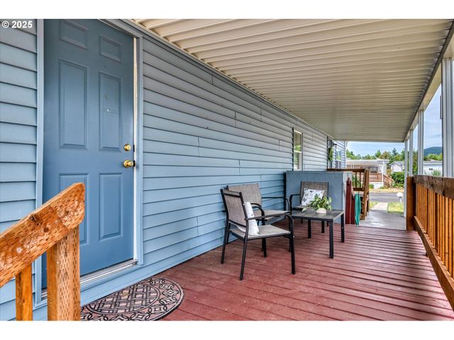 2150 LAURA St 12, Springfield, OR 97477