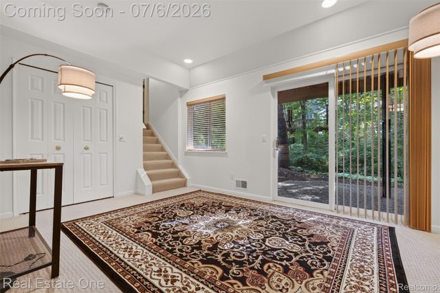 5569 Northcrest Court, Independence Charter Township, MI 48346