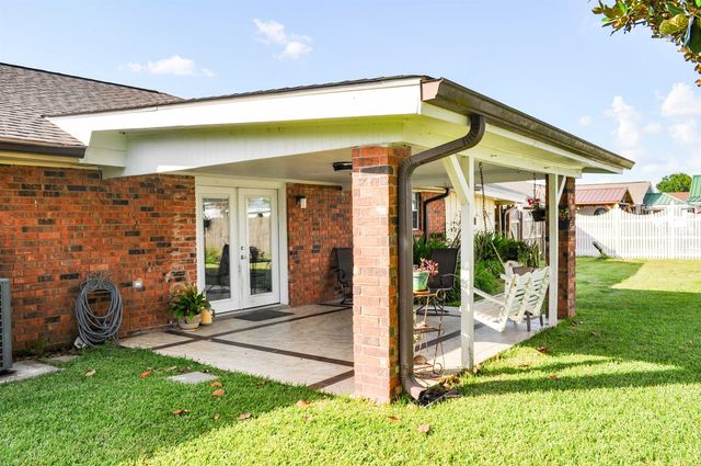 435 Belle Vue Dr, Lockport, LA 70374