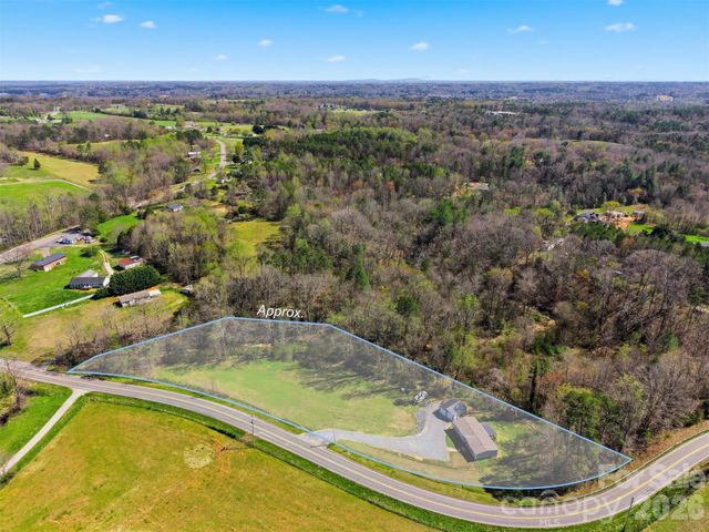 4660 Rink Dam Road, Taylorsville, NC 28681