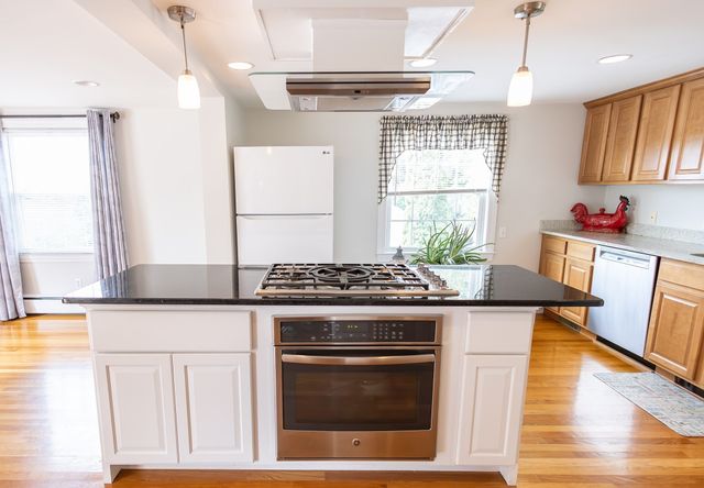 351 Elm St, Marlborough, MA 01752