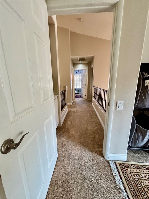 Image 13 of property listing at 21 Matinee Court, Aliso Viejo, CA 92656