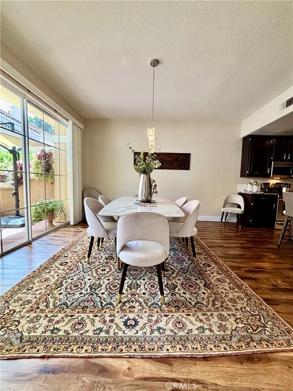 Image 3 of property listing at 21 Matinee Court, Aliso Viejo, CA 92656