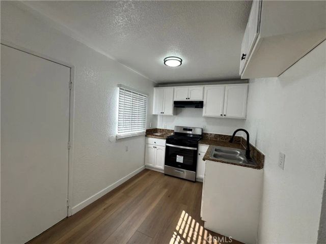 1637 E 115th, Los Angeles, CA 90059