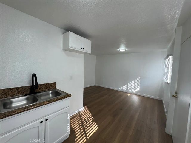 1637 E 115th, Los Angeles, CA 90059