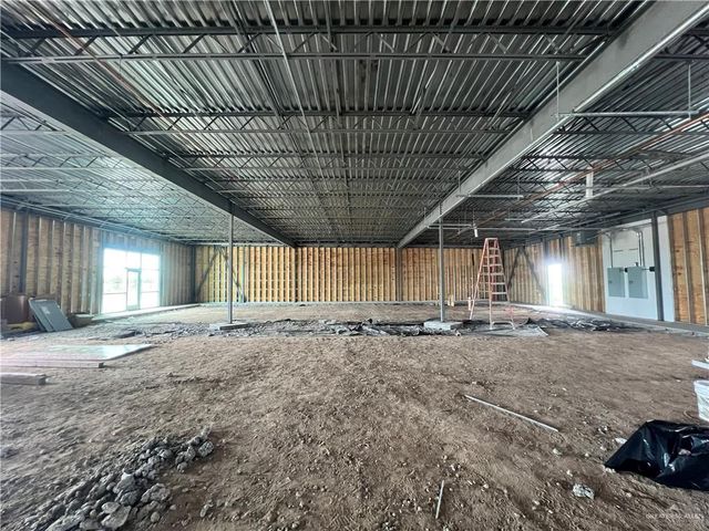 3101 N I-69 2, Edinburg, TX 78542