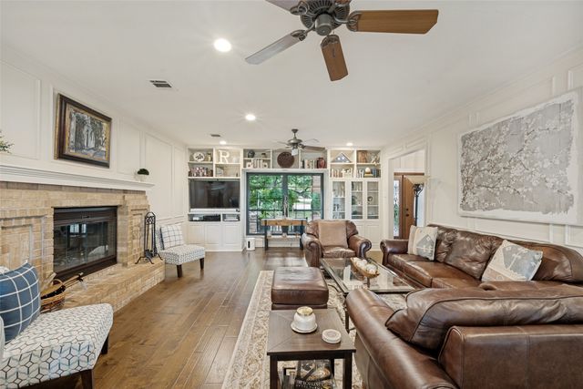 9004 Martin Drive, North Richland Hills, TX 76182