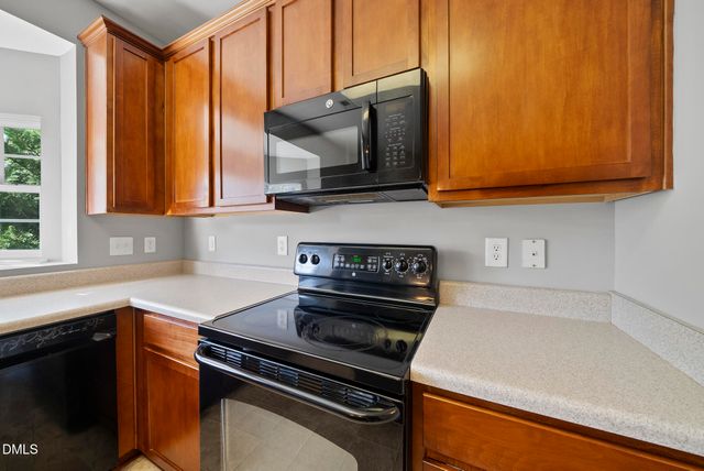 2615 Wyntercrest Lane, Durham, NC 27713